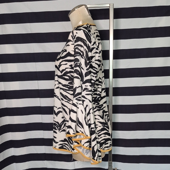 Coco Bianco Black and White Zebra Print Blouse with Yellow Trim - Picture 3 of 8